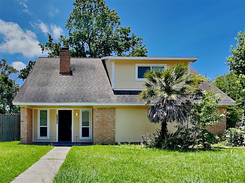 29623 Raestone St in Spring, TX - Building Photo