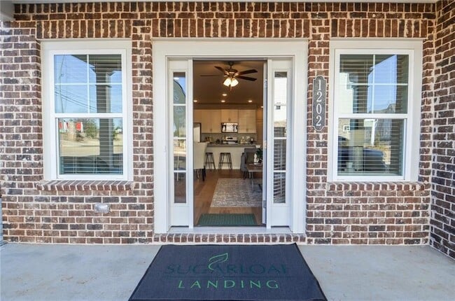 1202 Sugarloaf Pkwy, Unit Hamrick 205 in Lawrenceville, GA - Building Photo - Building Photo