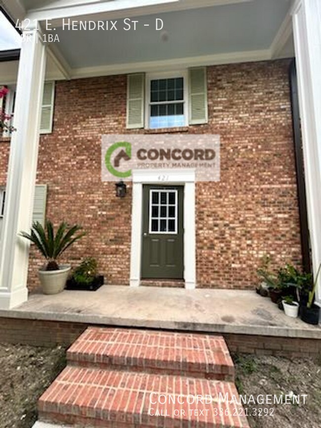 421 E Hendrix St-Unit -D in Greensboro, NC - Building Photo - Building Photo