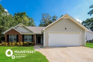 65 Burdell Dr in Covington, GA - Building Photo