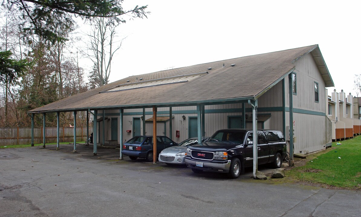 812 124th St in Everett, WA - Foto de edificio