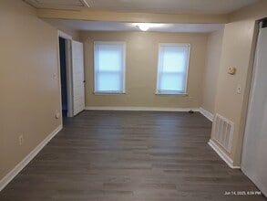 235 E Locust St in Mechanicsburg, PA - Building Photo - Building Photo