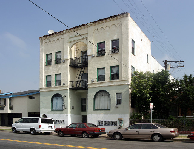 4367 Oakwood Ave in Los Angeles, CA - Building Photo - Building Photo