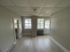 582 Sunbury St in Minersville, PA - Building Photo - Building Photo