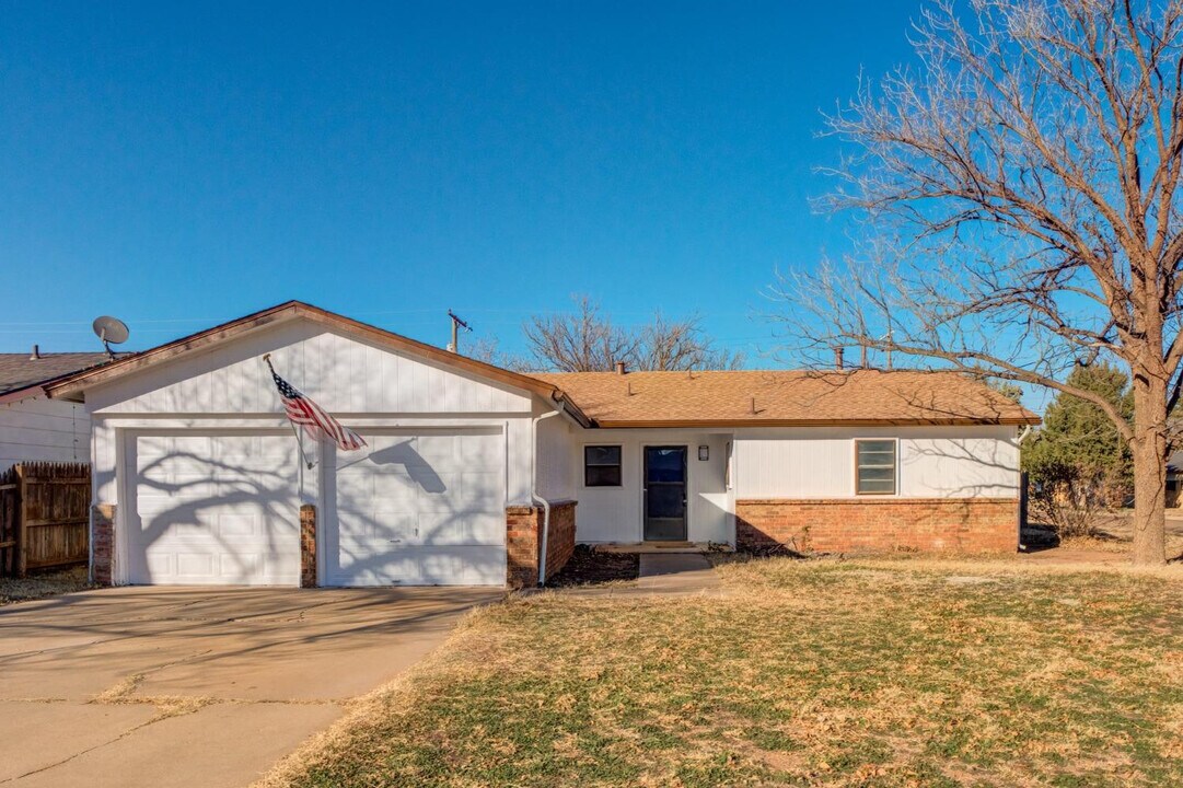 5402 25th St in Lubbock, TX - Building Photo