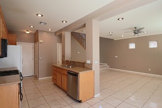 9747 Clifford Walk Ave in Las Vegas, NV - Building Photo - Building Photo