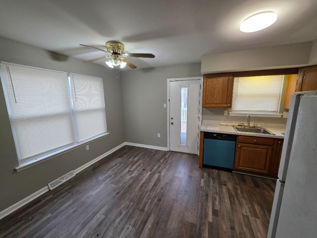 270 Beth Ann Dr in Harleysville, PA - Building Photo - Building Photo