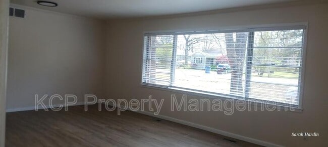 1821 S Independence St in Fort Smith, AR - Building Photo - Building Photo