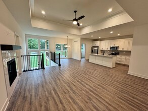 1505 SW Heartwood Dr in Lee's Summit, MO - Building Photo - Building Photo