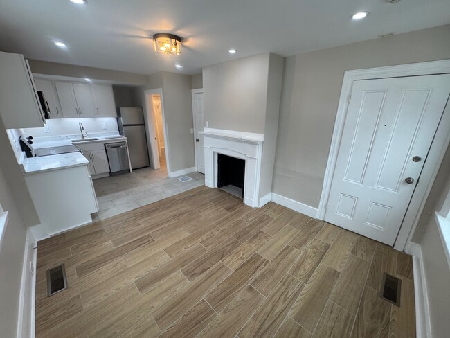 38 Summer St in Kingston, MA - Building Photo - Building Photo