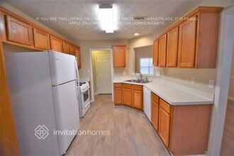 190 Oakview Trce, Unit 1407 in Fayetteville, GA - Building Photo - Building Photo