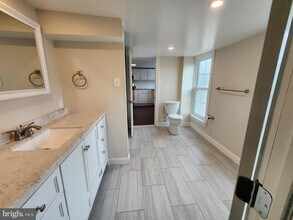 129 Shearer St, Unit 2 in North Wales, PA - Building Photo - Building Photo