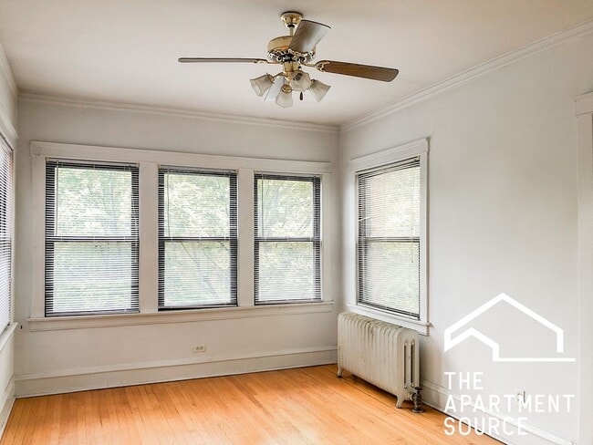 3503 N Greenview Ave, Unit 3 in Chicago, IL - Foto de edificio - Building Photo