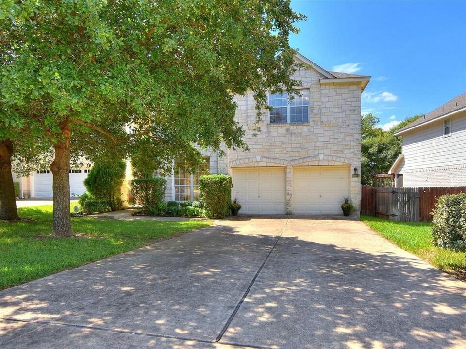 9019 Mountain Mist Ln in Round Rock, TX - Building Photo