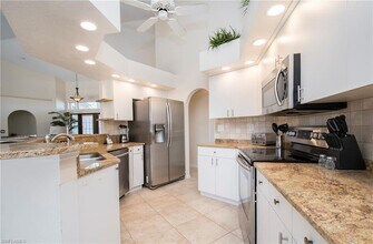 2806 SW 39th St in Cape Coral, FL - Building Photo - Building Photo