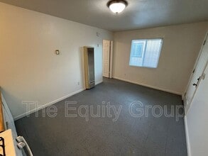 9310 Rd 236 in Terra Bella, CA - Building Photo - Building Photo