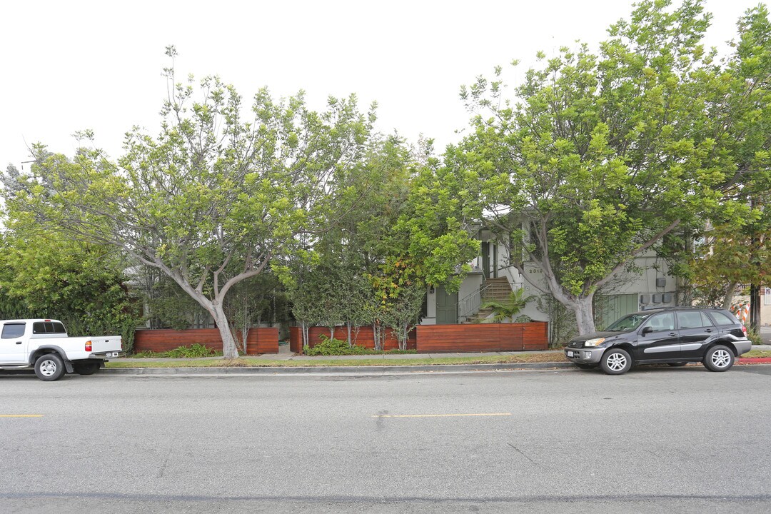 2311-2319 20th St in Santa Monica, CA - Foto de edificio