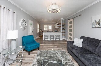 4124 3rd St in Des Moines, IA - Foto de edificio - Building Photo