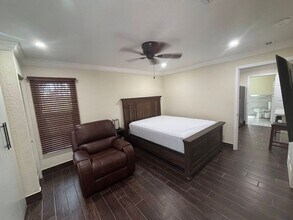 1257 SE Airoso Blvd in Port St. Lucie, FL - Building Photo - Building Photo