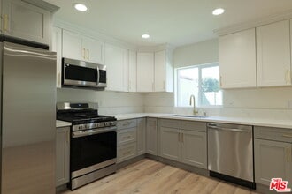 1338 W 30th St in Los Angeles, CA - Building Photo - Building Photo