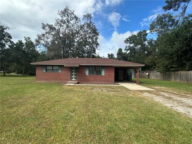 property at 706 Crescent Cir