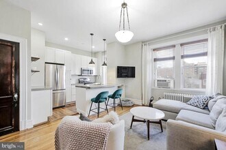 1526 17th St NW in Washington, DC - Building Photo - Building Photo