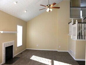 5497 Longworth Dr in Galloway, OH - Building Photo - Building Photo