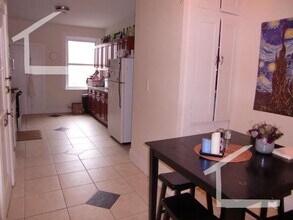 26 Euston St in Brookline, MA - Building Photo - Building Photo