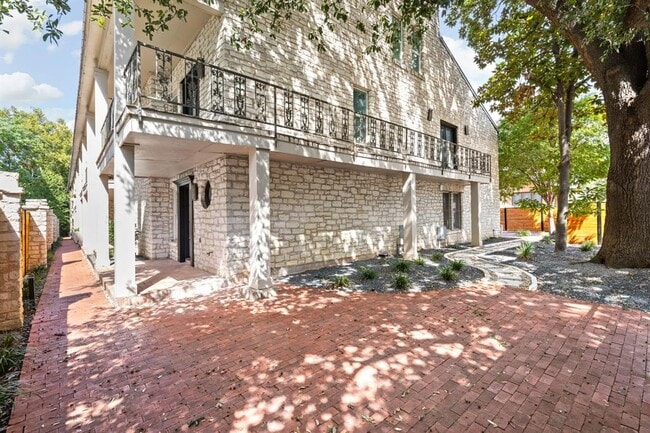 706 West Ave in Austin, TX - Building Photo - Building Photo