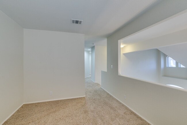 273 Jubilee Rd