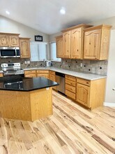 10369 S 2840 W in South Jordan, UT - Building Photo - Building Photo