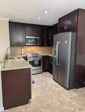 1855 Diamond St, Unit 121 in San Diego, CA - Building Photo - Building Photo