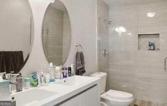 6980 Roswell Rd in Atlanta, GA - Building Photo - Building Photo