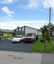 4708-4730 SW 29th Ter in Fort Lauderdale, FL - Building Photo