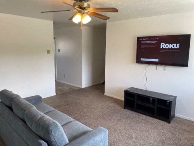 property at 1706 N Hayes