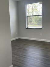 141 Greenbriar Blvd in Lehigh Acres, FL - Building Photo - Building Photo