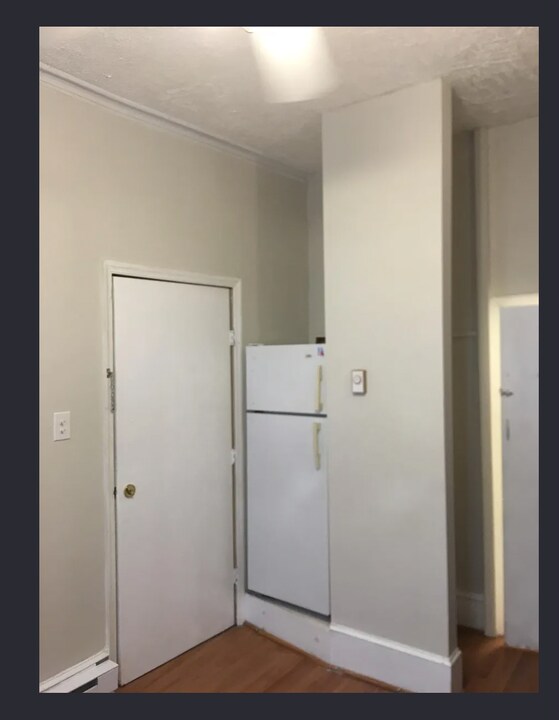 2319 N 6th St, Unit Studio for rent in Philadelphia, PA - Building Photo