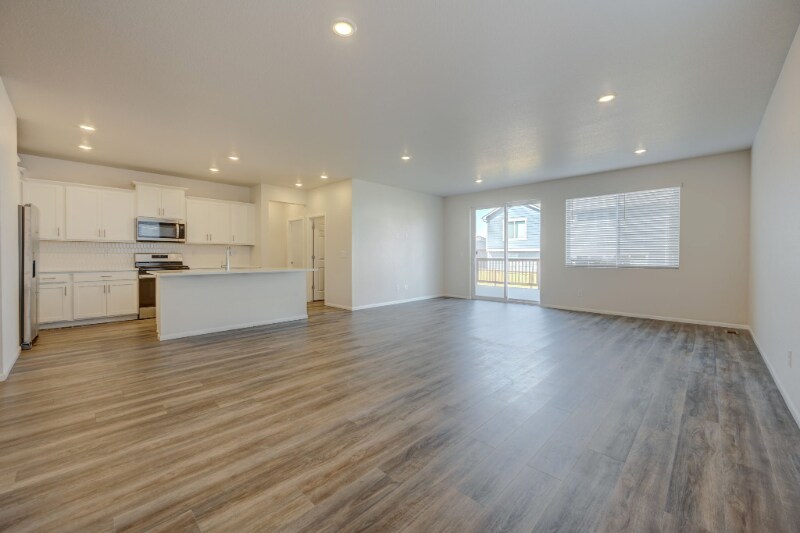 9173 Richfield St in Commerce City, CO - Building Photo