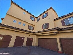 5965 Palmilla St in North Las Vegas, NV - Building Photo - Building Photo