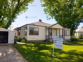 100 Arden Cir in Reno, NV - Building Photo