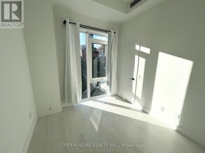 308 Jarvis St in Toronto, ON - Building Photo - Building Photo