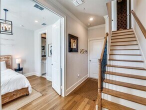 2114 Wenge Ln in Dallas, TX - Building Photo - Building Photo