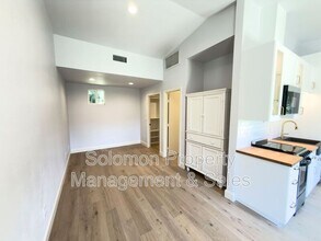 2840 Esturion Pl in Carlsbad, CA - Building Photo - Building Photo