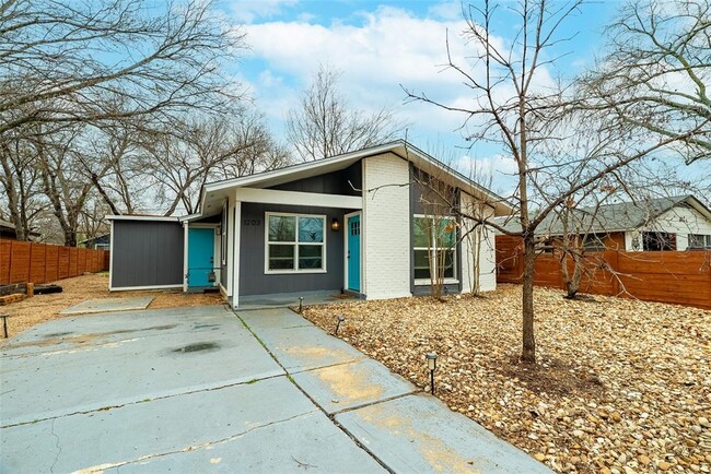 1203 Lily Terrace in Austin, TX - Building Photo - Building Photo