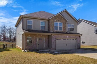 618 Battery Ct in Clarksville, TN - Building Photo - Building Photo