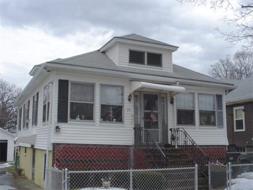 property at 26 Ellerton Rd