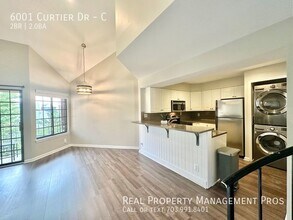 6001 Curtier Dr in Franconia, VA - Building Photo - Building Photo