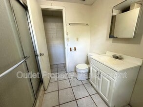 1217 Gay St in Apopka, FL - Building Photo - Building Photo