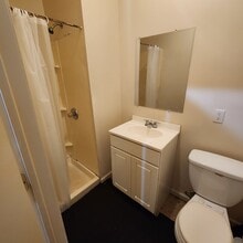 651 S 13th St, Unit 1 in Newark, NJ - Building Photo - Building Photo