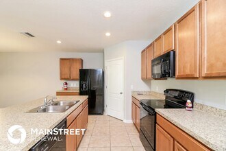 208 Lone Dove Ln in Bradenton, FL - Foto de edificio - Building Photo